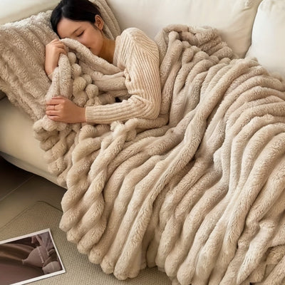 Santinni Warm Hug Blanket